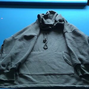 Green hooded pull over fleece
